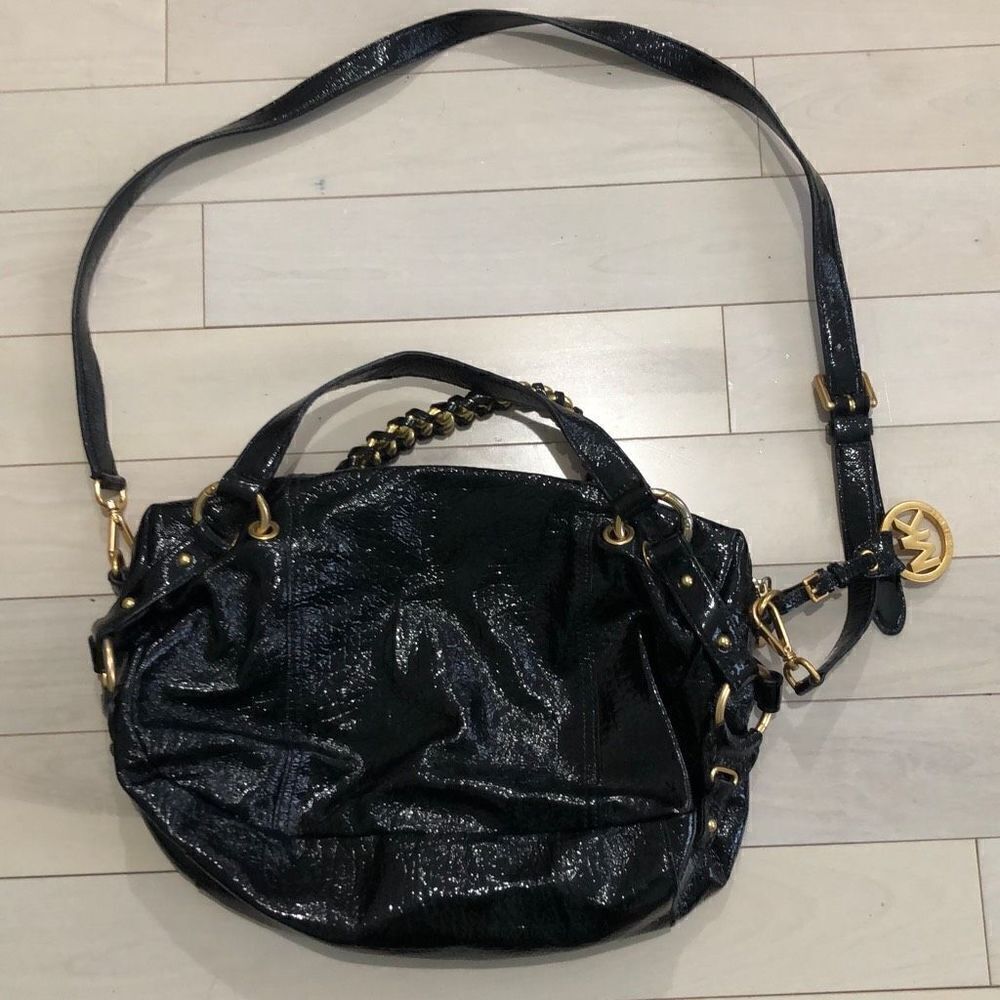 Michael Kors Women's Tristan Braided Gold-tone Chain Medium Satchel Black